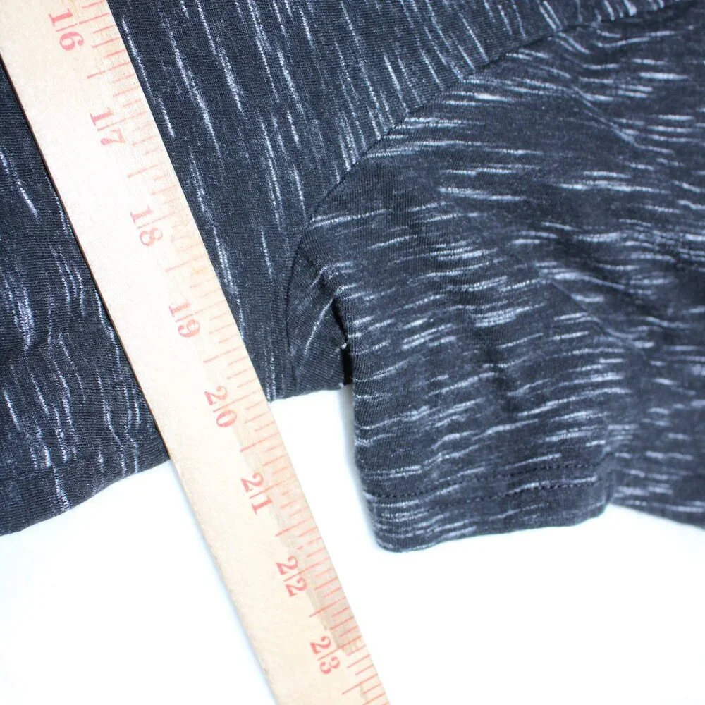 Aeropostale A87 Mens L Black And Grey T-Shirt Soft Lightweight - Picture 4 of 7